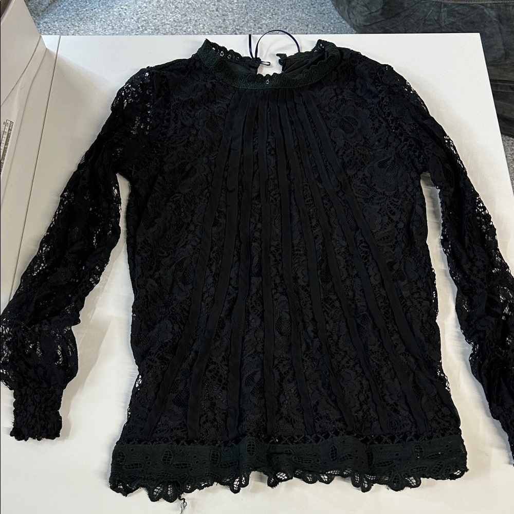 Elegant Black Lace Women's Top